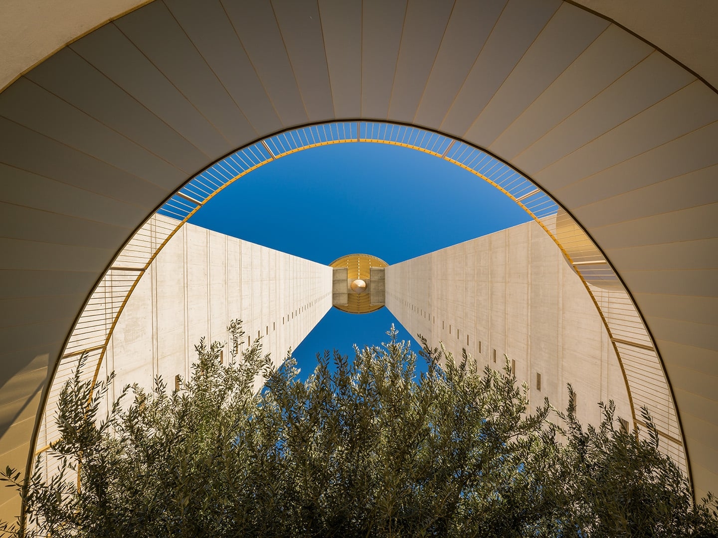 azmer intempo benidorm web 63 b37a4ed5